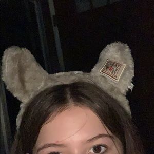 Meet your Posher, Dayani